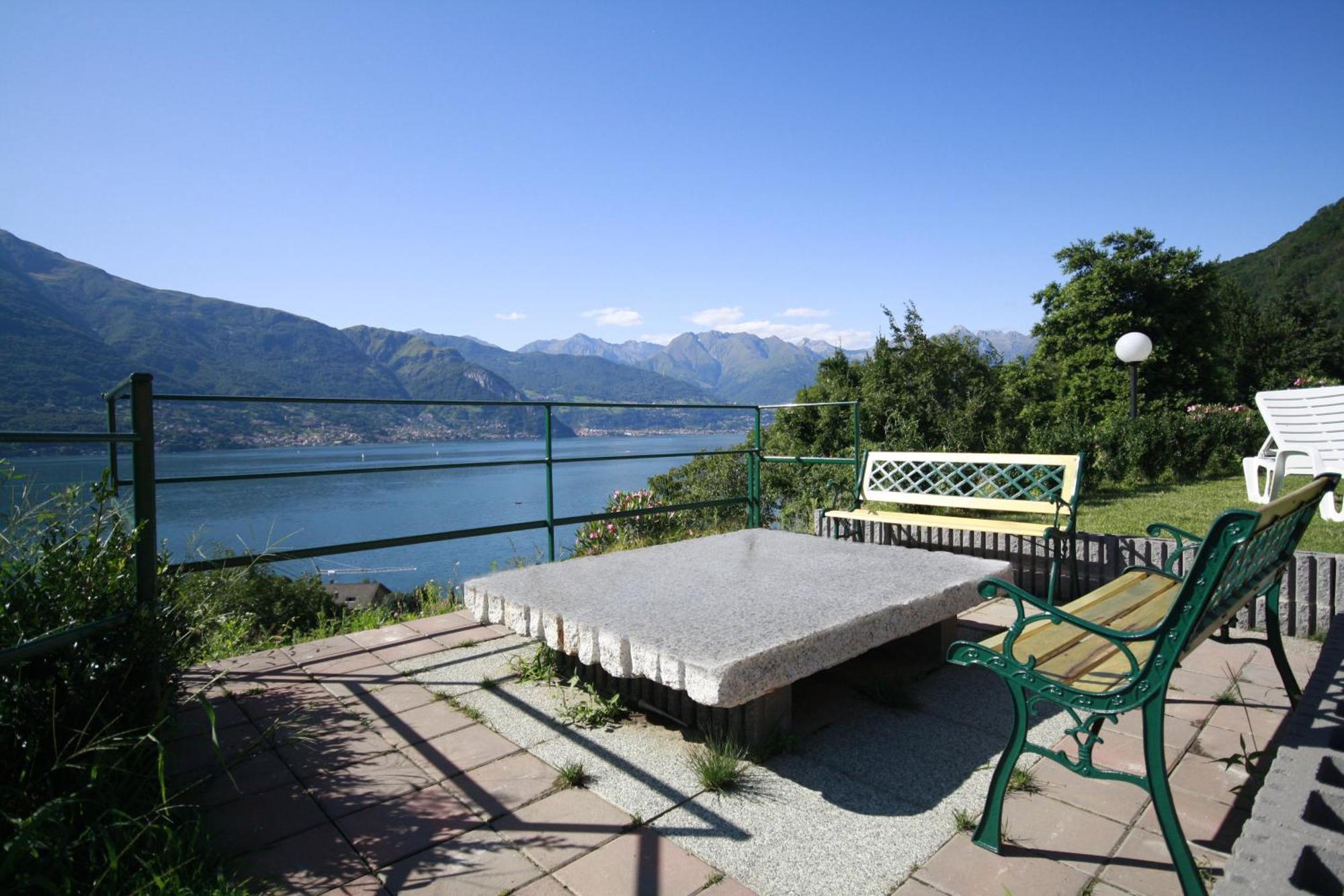 Residence Oasi Del Viandante Lake Como Exterior photo